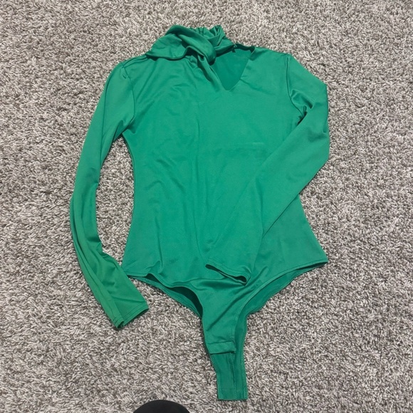 Bodysuit with neck cutout - Picture 1 of 4